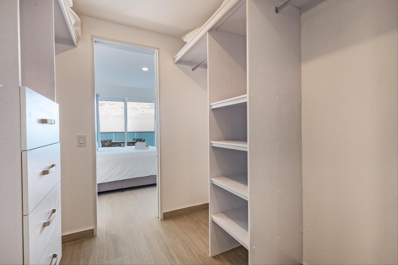 Brand New Contemporary 2 Bd Oceanfront Condo At Encantame Towers Verano E302 Playa Encanto Kültér fotó
