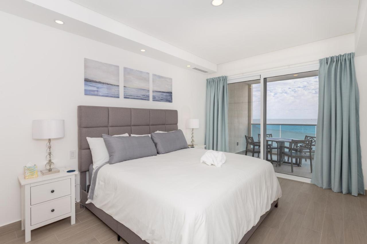 Brand New Contemporary 2 Bd Oceanfront Condo At Encantame Towers Verano E302 Playa Encanto Kültér fotó